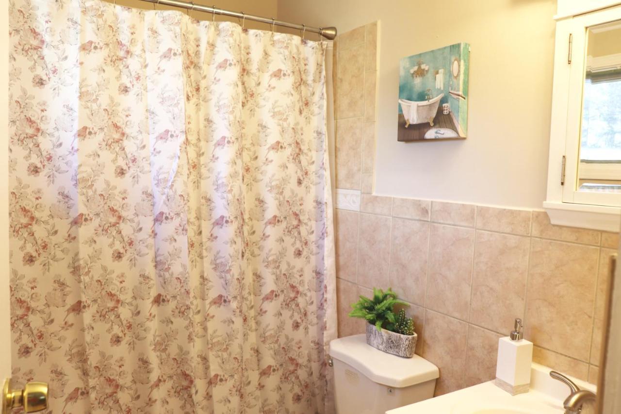 Private Room At Home Near Iad-Sterling Exterior photo